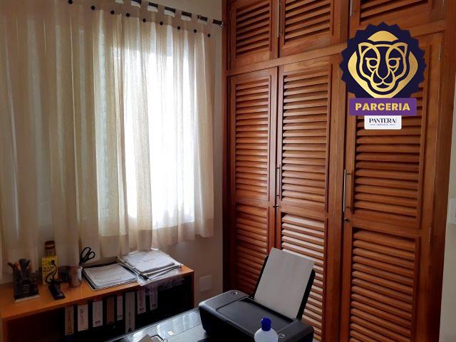 Dormitório III -  Escritório