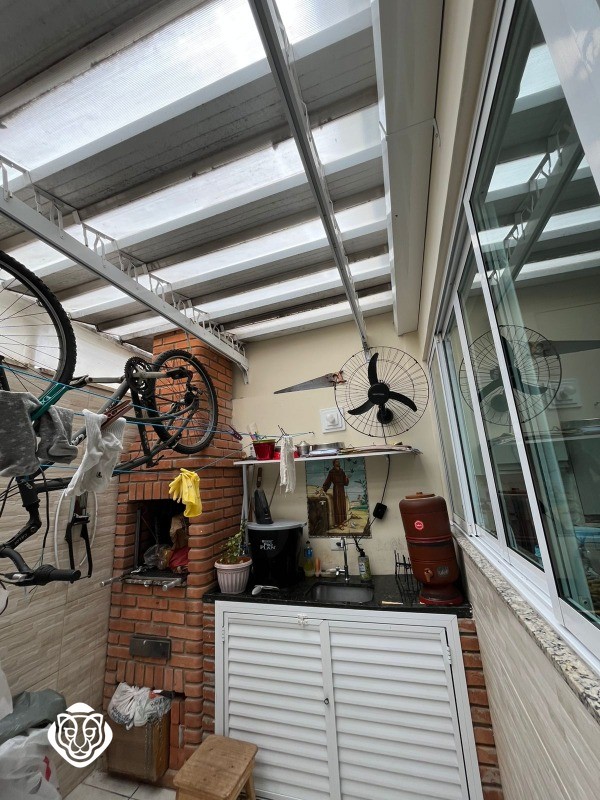 Área de churrasqueira