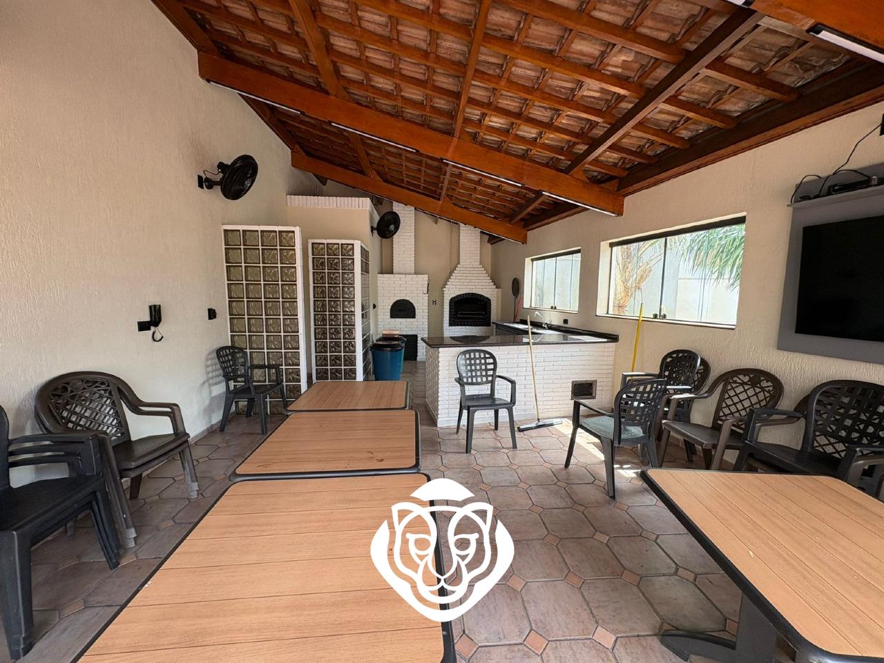 Área de churrasqueira