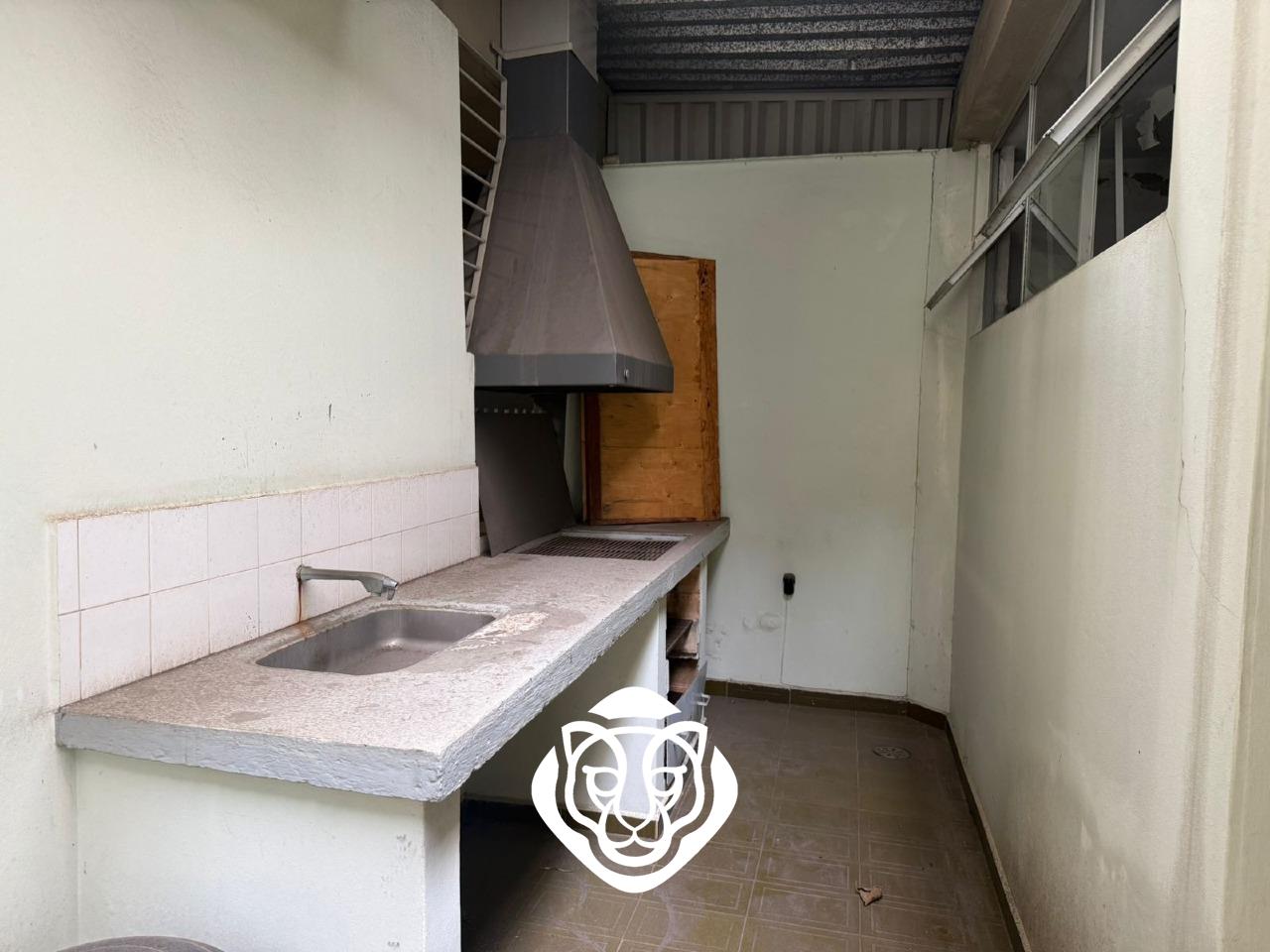 Área de churrasqueira 