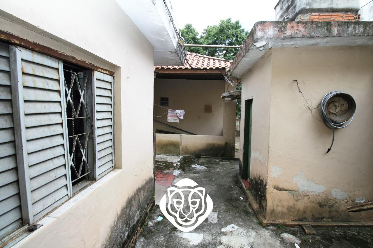 Entrada lateral - casa II