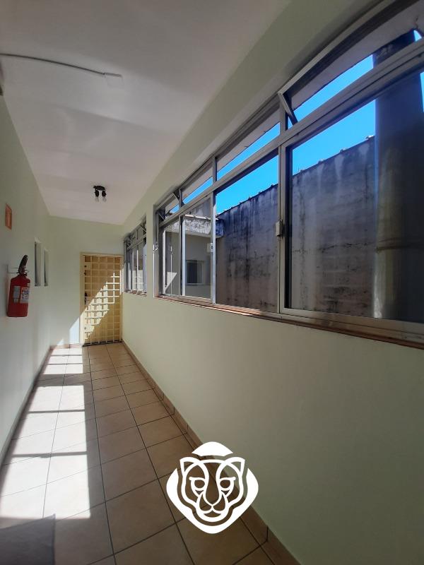 Corredor de acesso salas