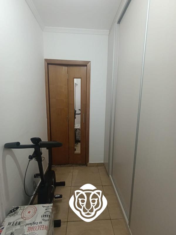 Closet - Dormitório II