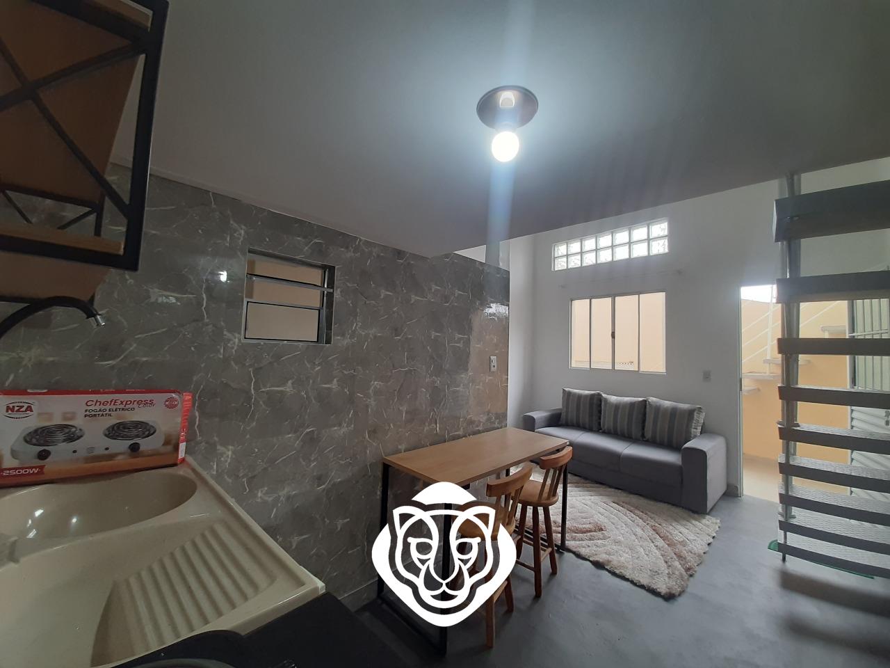 Sala de estar e cozinha
