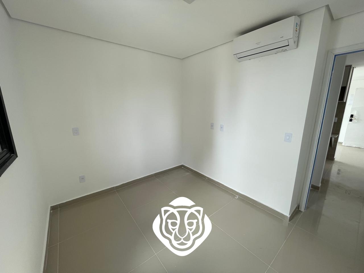 Dormitório I com ar condicionado