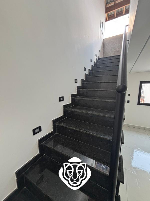 Escada de acesso aa cobertura