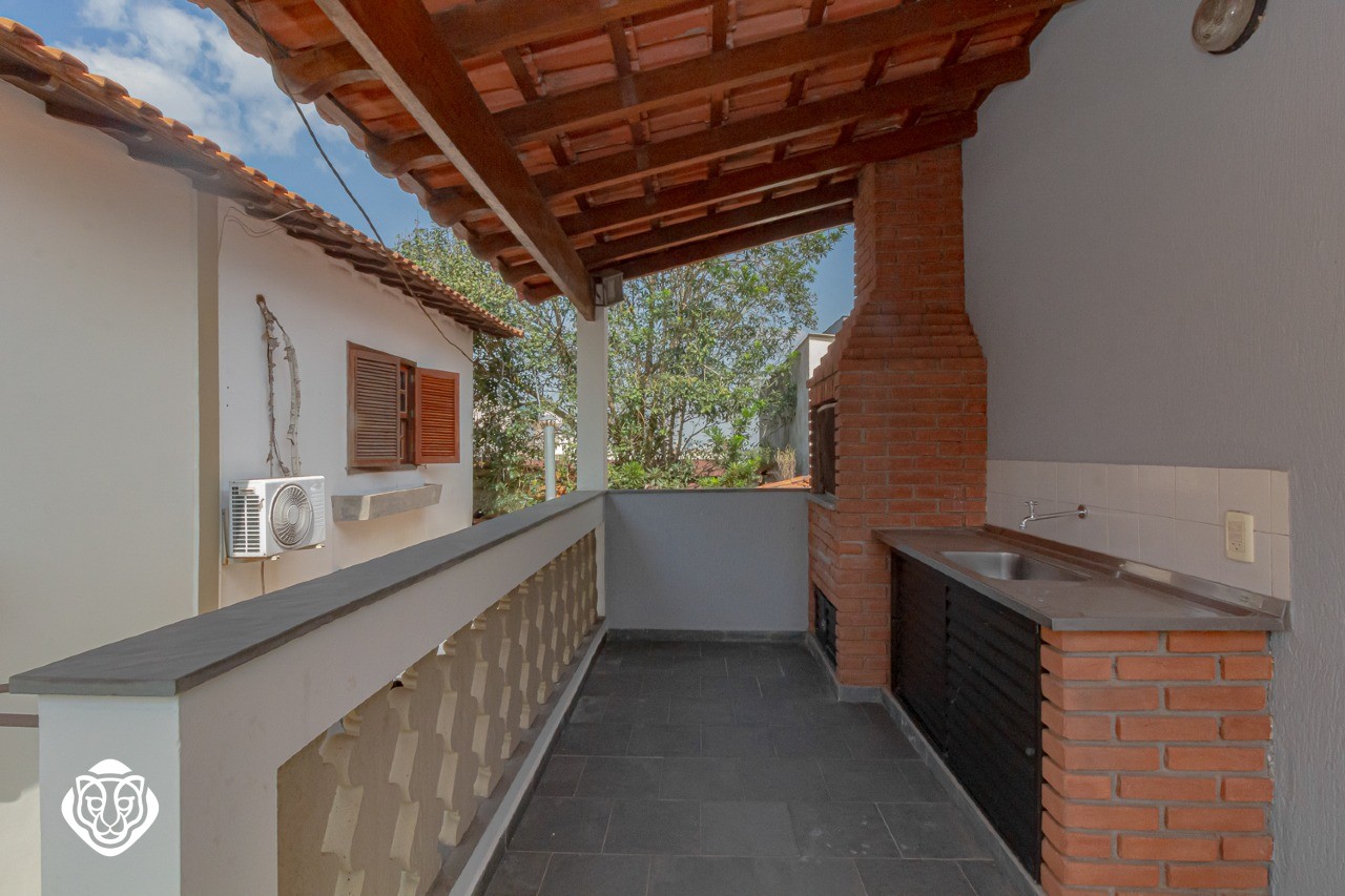 Área de churrasqueira