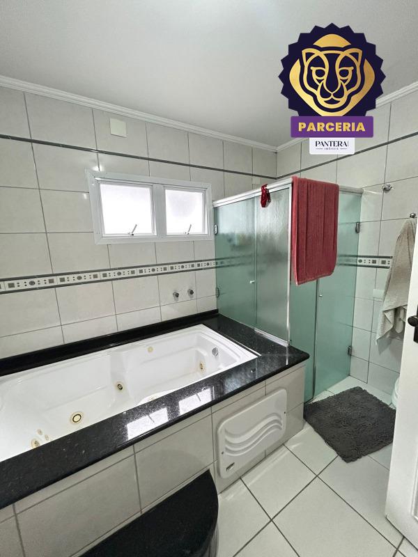 Dormitório suíte I