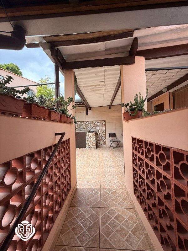 Corredor de acesso - casa II