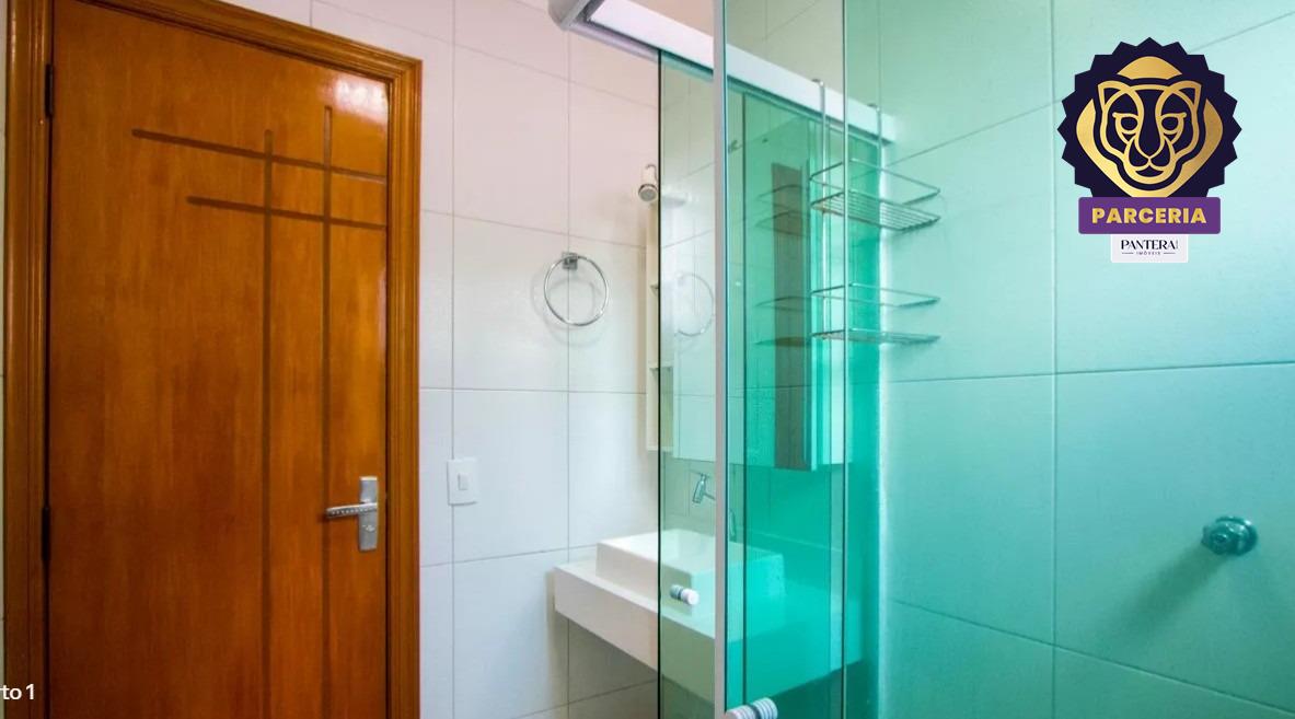 Banheiro Dormitório II