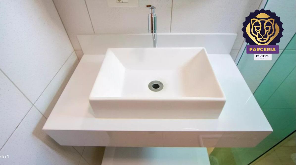 Banheiro Dormitório II