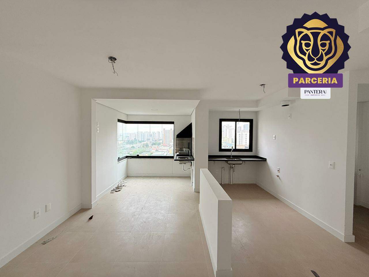 Sala de Estar e Cozinha