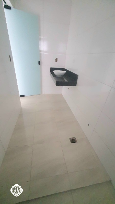 Banheiro suíte  - Dormitório III