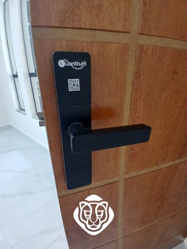 Fechadura eletrônica