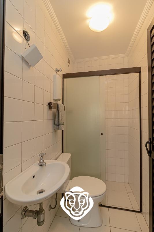 Banheiro de serviço