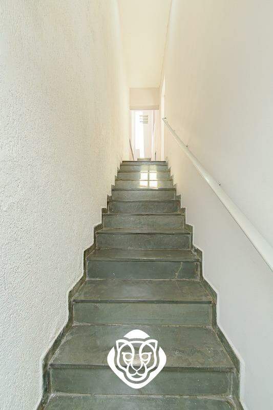 Escada de acesso