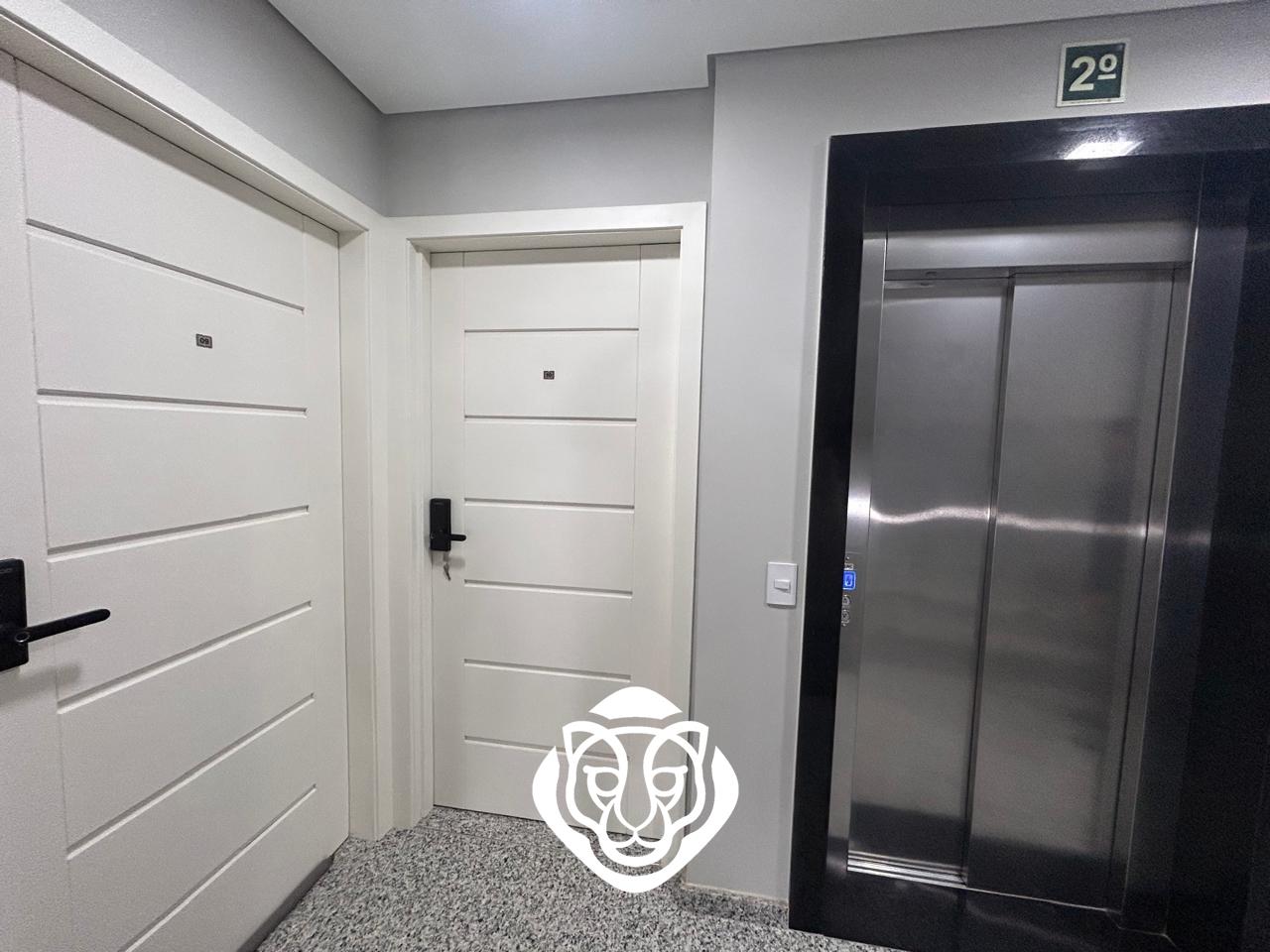 Hall social / Elevador 