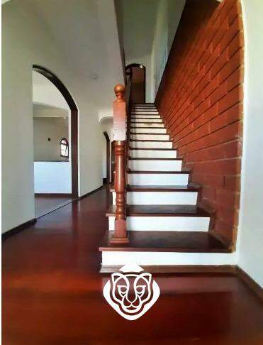 Escadas acesso dormitórios - casa I