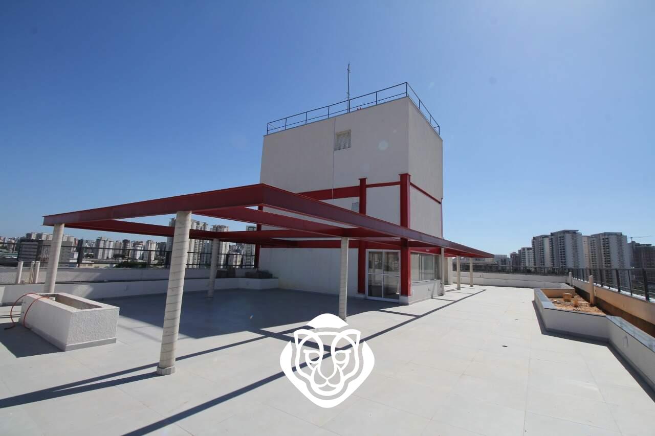 Solário com vista livre 