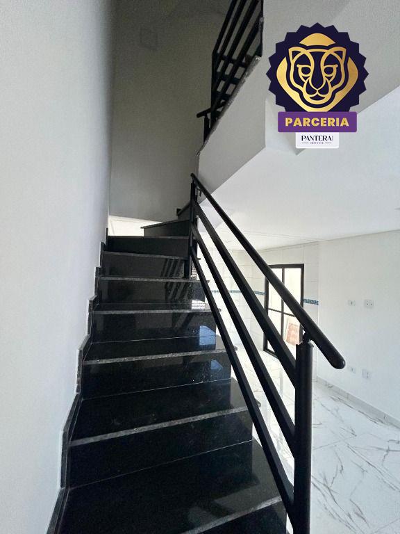 Escada acesso quartos