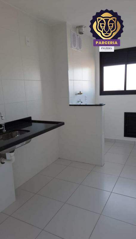 Cozinha com lavanderia