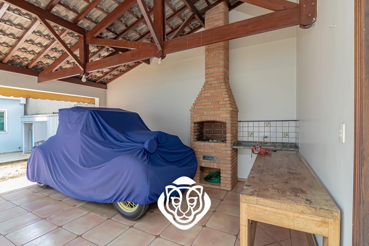 Área de churrasqueira