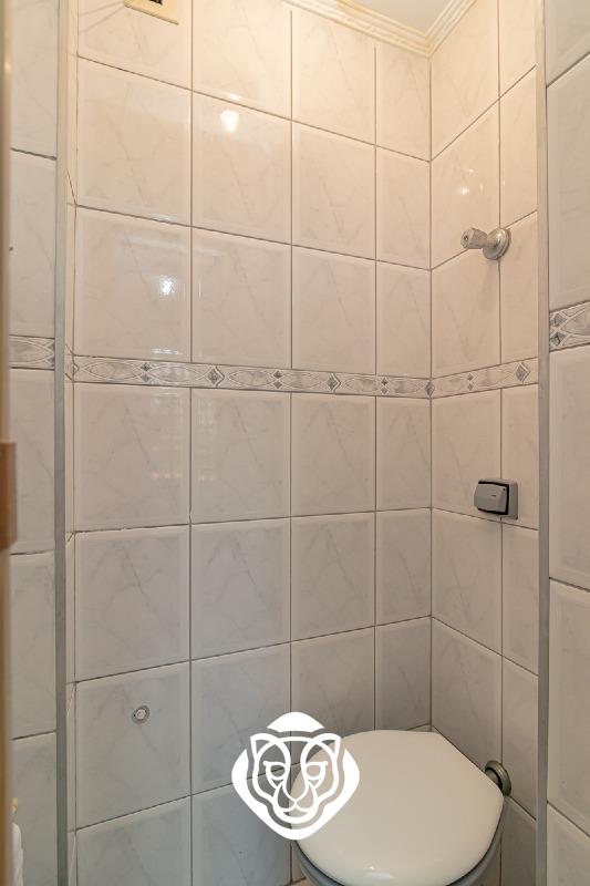 Banheiro de serviço