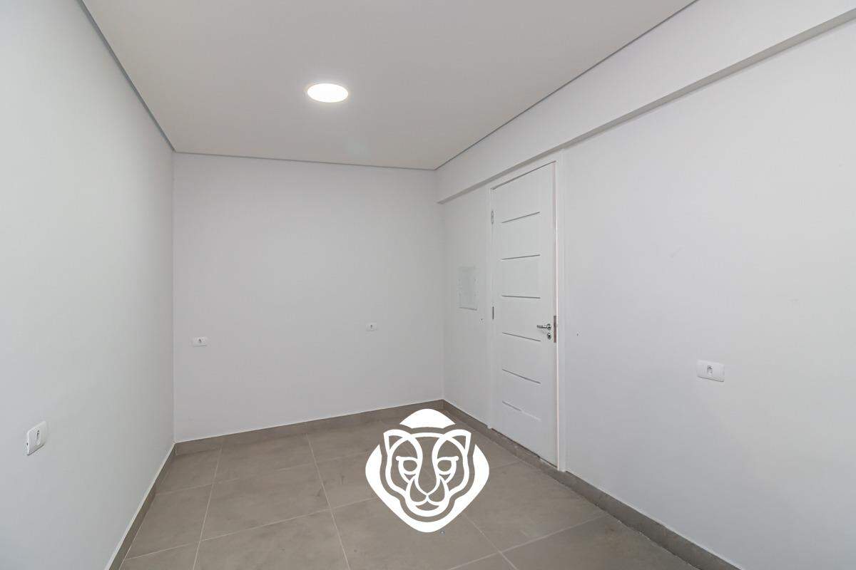 Cômodo / Garagem