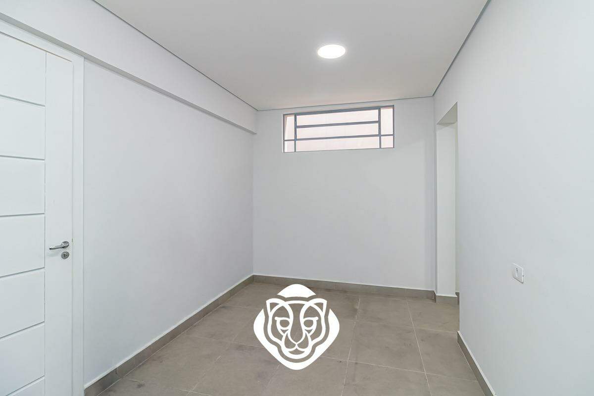 Cômodo / Garagem