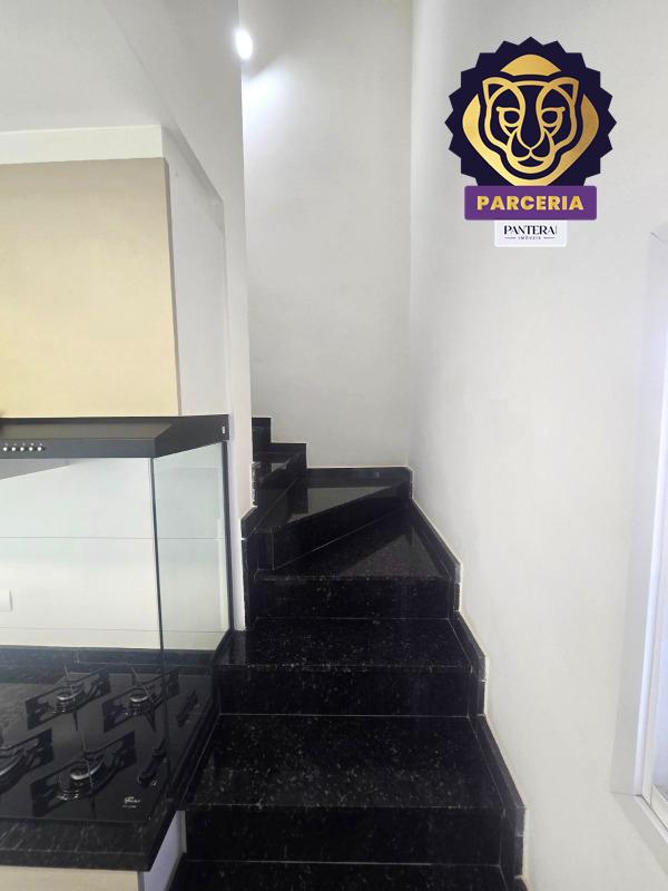 Escadas acesso cobertura