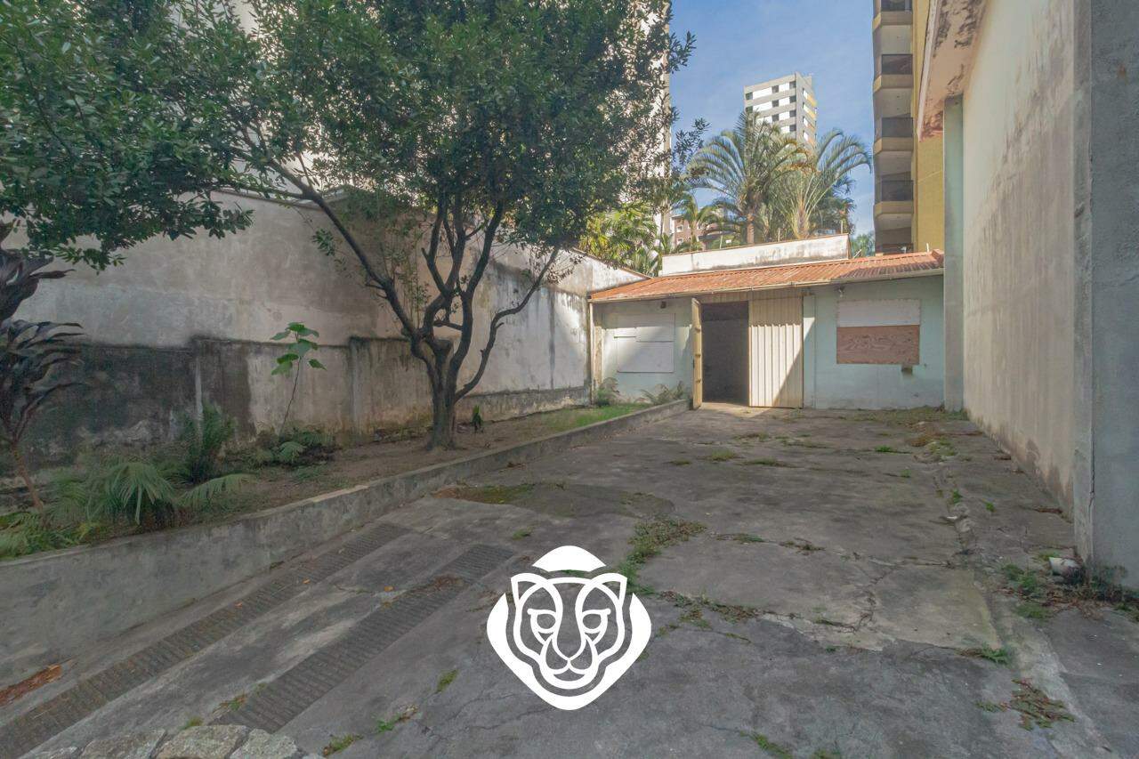 Garagem / Quintal
