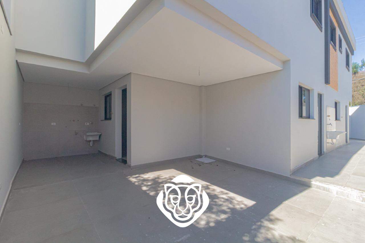 Garagem / Área de serviço