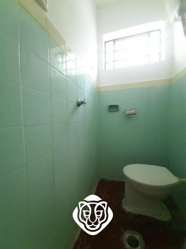 Banheiro área de serviço