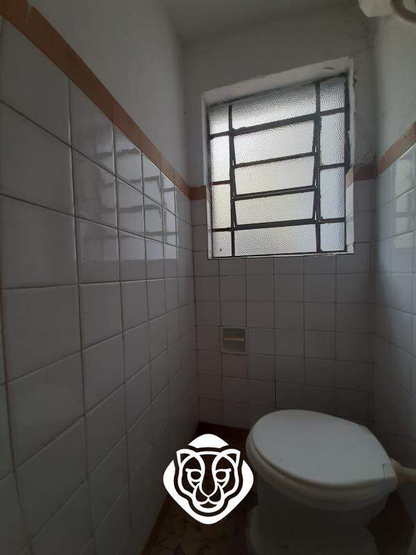 Banheiro área de serviço