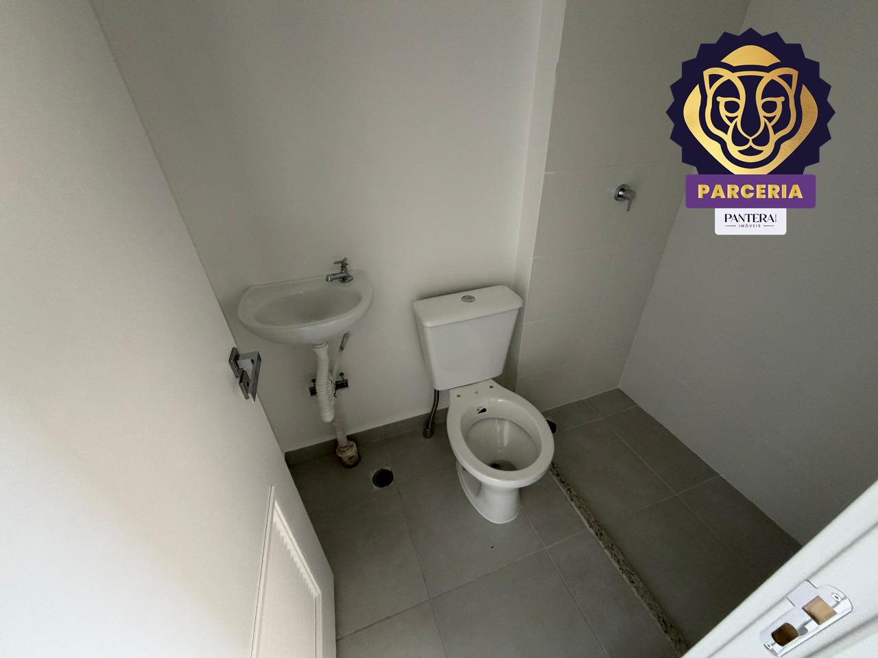 Banheiro de serviço