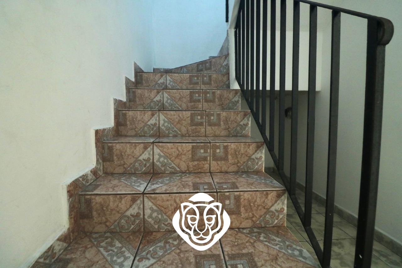 Escada de acesso aos Dormitórios