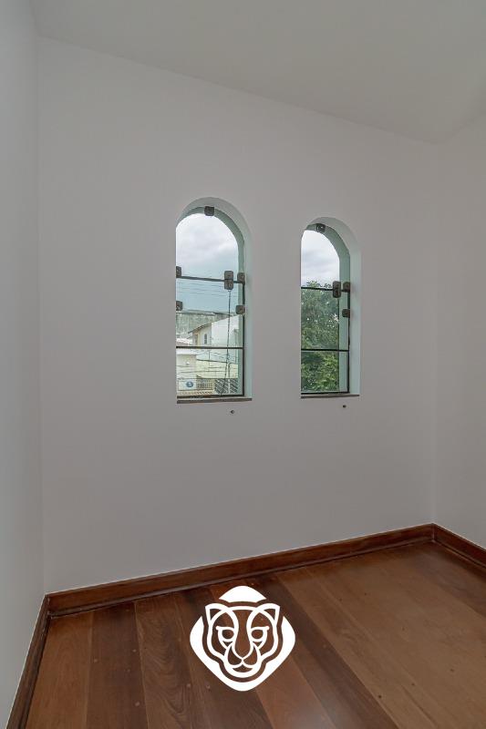 Closet / Banheiro suíte