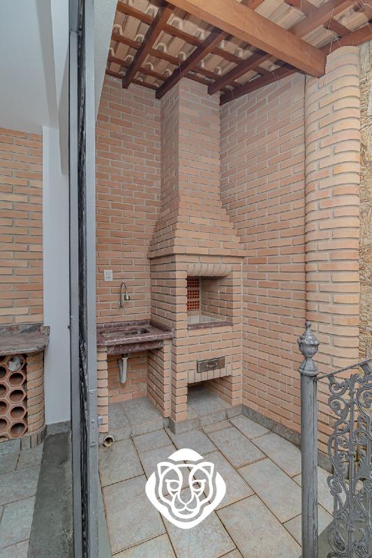 Área de churrasqueira