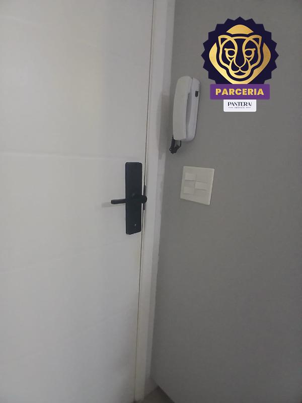 Entrada com fechadura digital