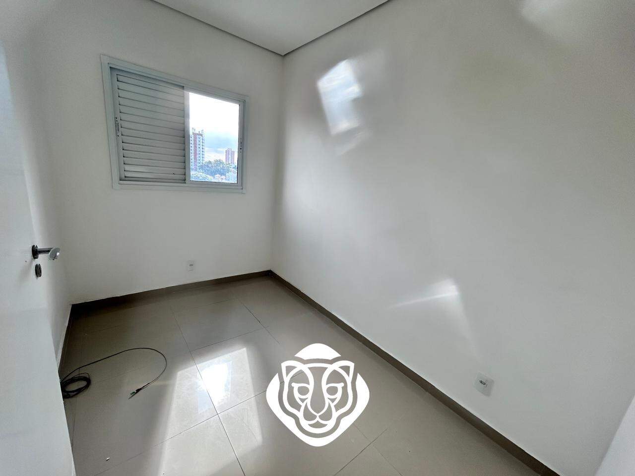 Dormitorio II