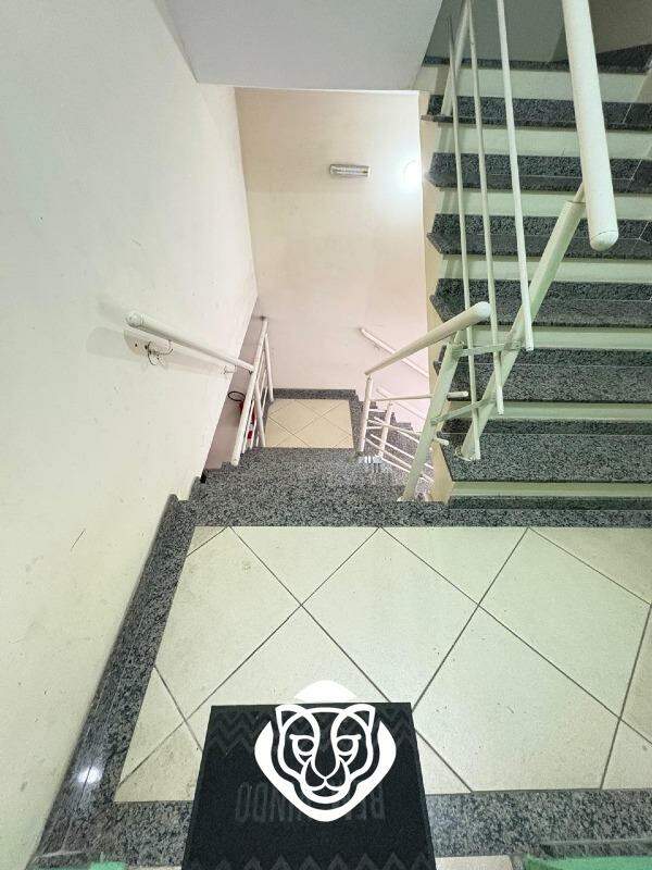 Escada de acesso