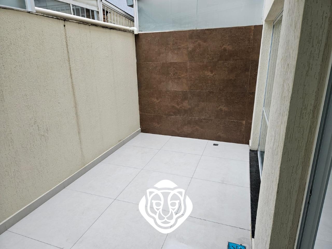 Quintal e área de serviço