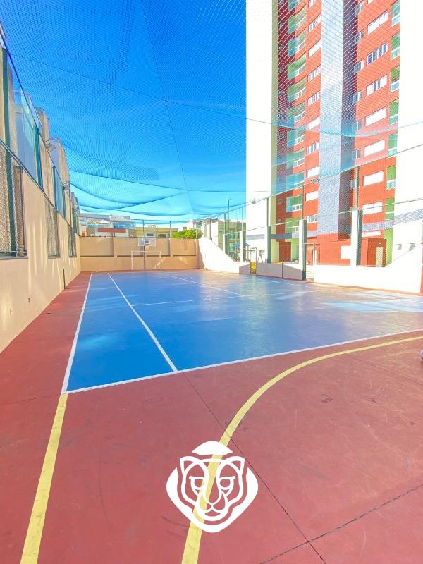 Quadra tenis e poliesportiva 