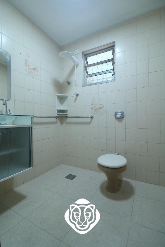 Banheiro social térreo