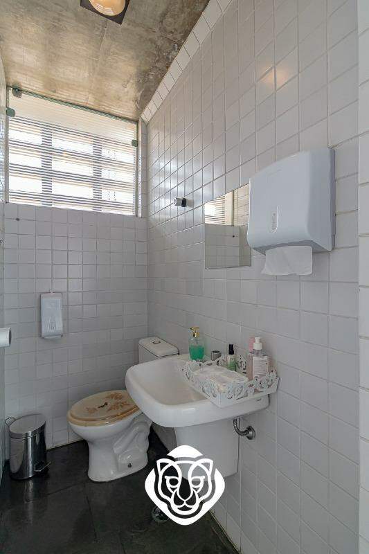 Banheiro sala V / Piso II