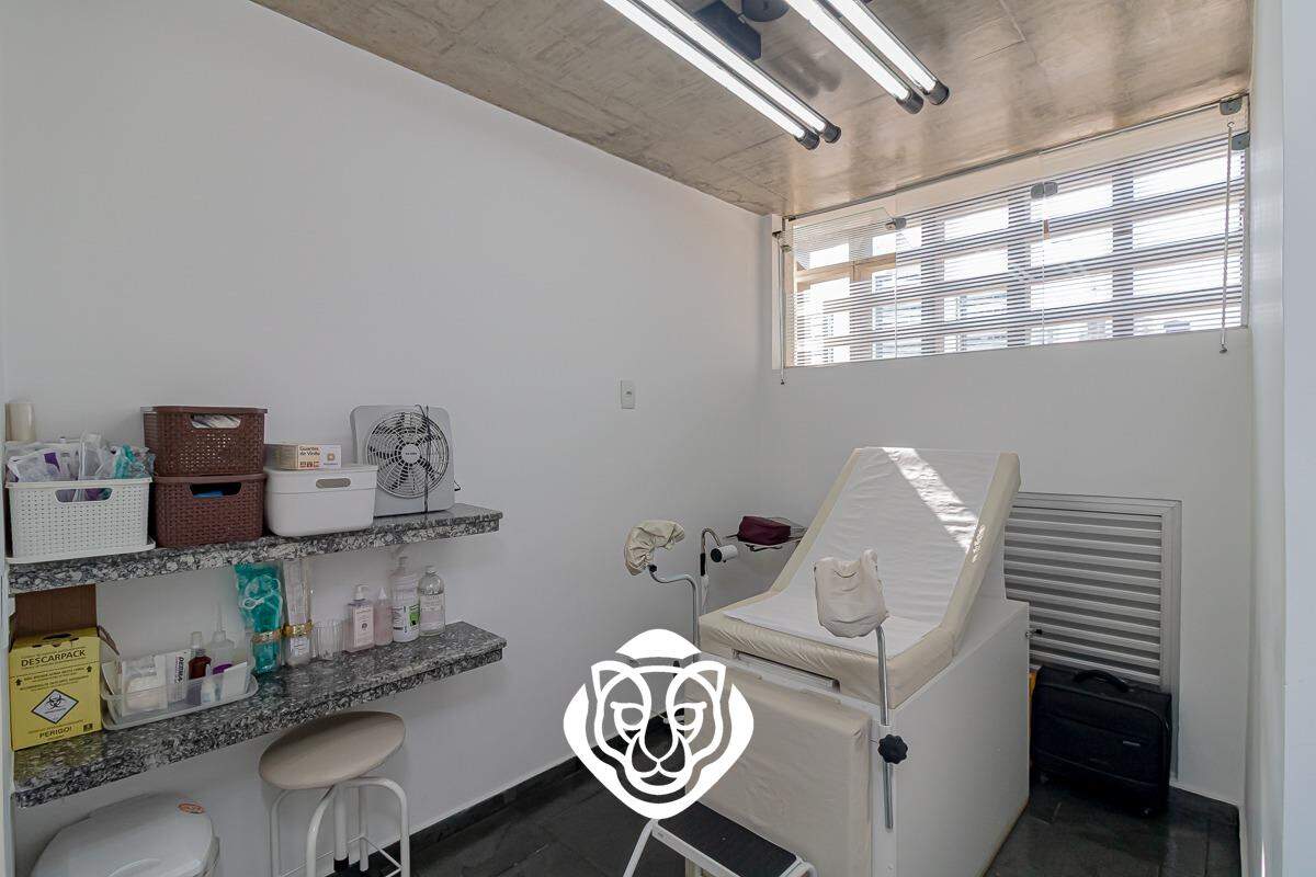 Sala V / Piso II