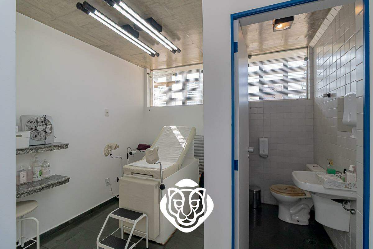 Sala V / Piso II