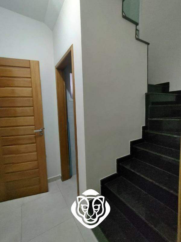 Acesso ao piso superior