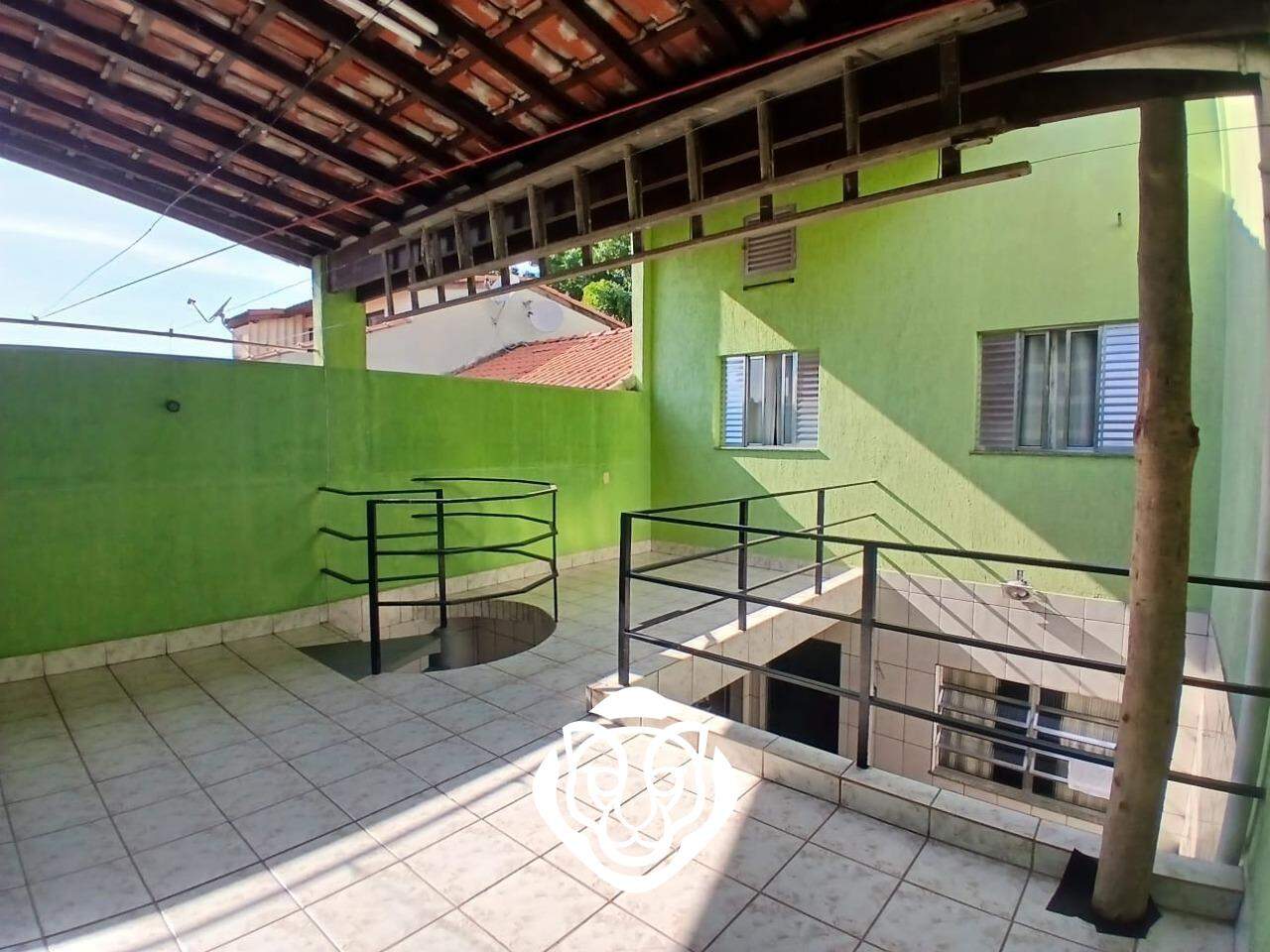 Área superior externa