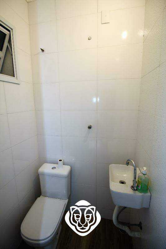 Salão com lavabo